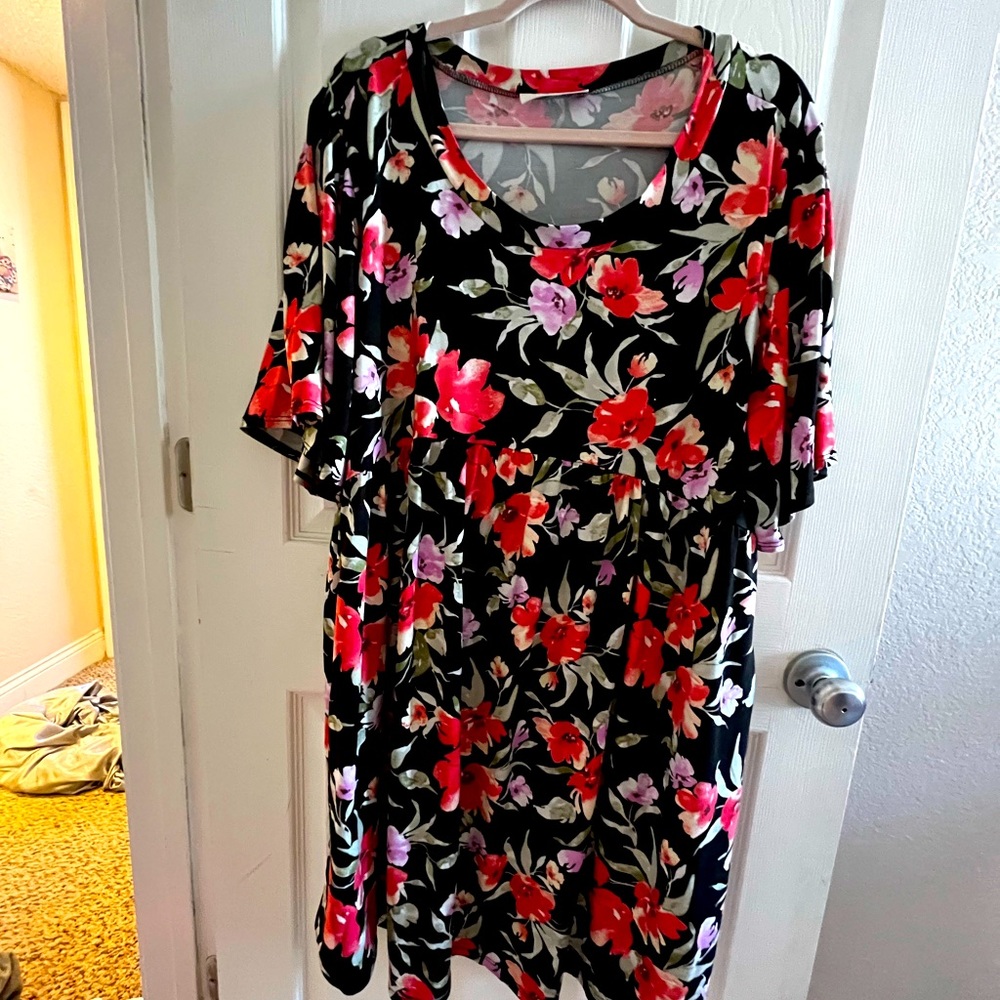 Haptics floral dress with pockets 2x